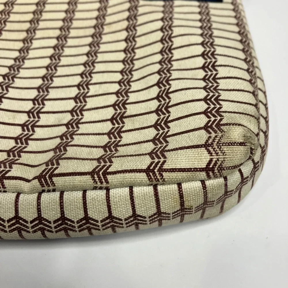 Kavu tablet rope bag tan‎ black gender neutral boho unique